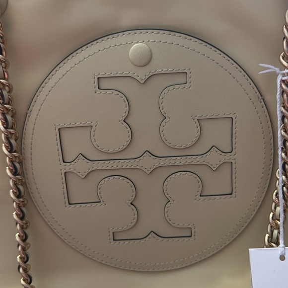 RARE NWT Tory Burch Yellow Leather Tote with Gold Hardware - Picture 4 of 6